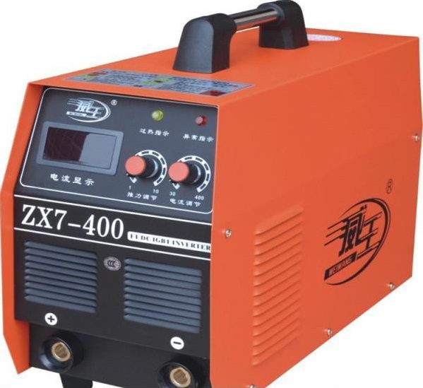 電焊機(jī)正面圖